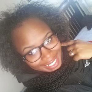 Meet your Posher, Mara